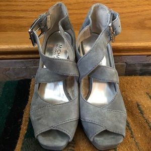 🌟HOST PICK ✨ MICHAEL Michael Kors open toe heels